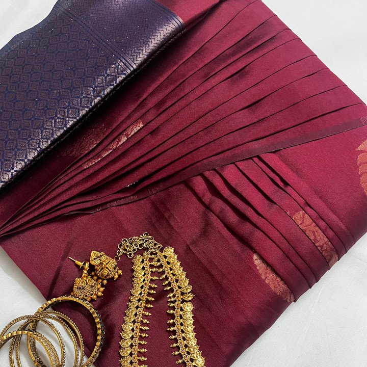 Saree Pre-Pleating